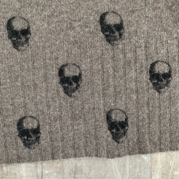 Skull Cashmere long cardigan. - Picture 6 of 7